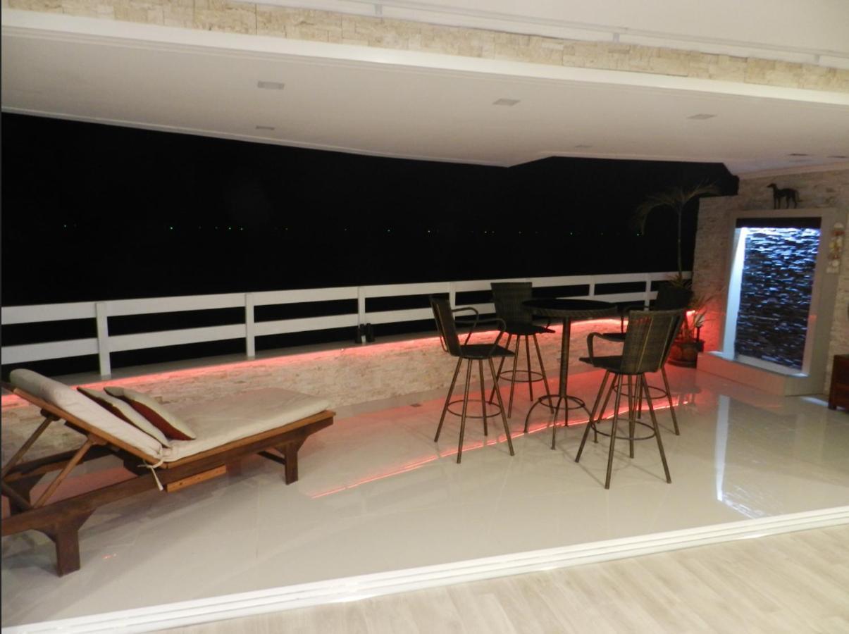Jomtien Plaza Condotel Exterior photo