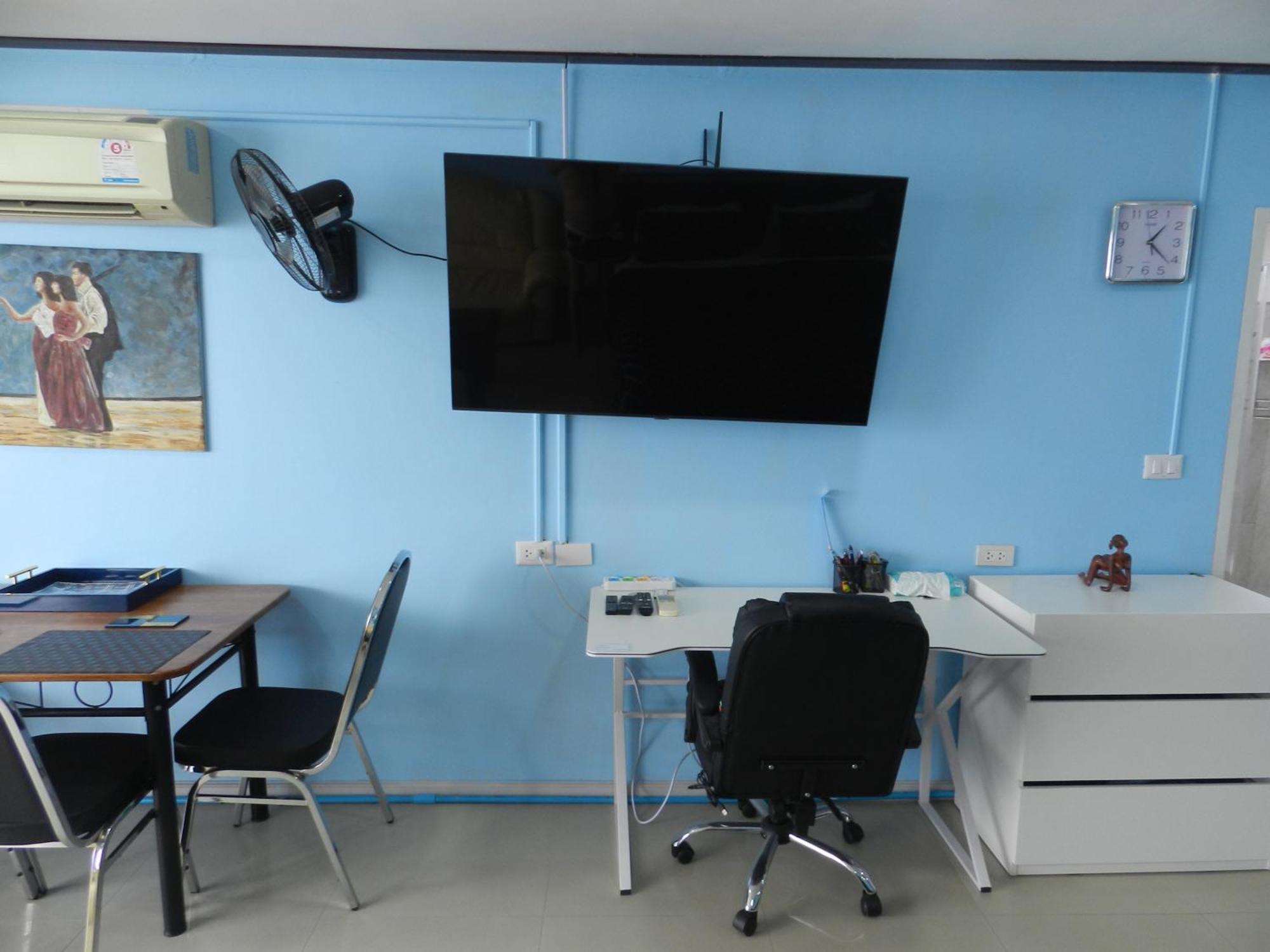 Jomtien Plaza Condotel Room photo