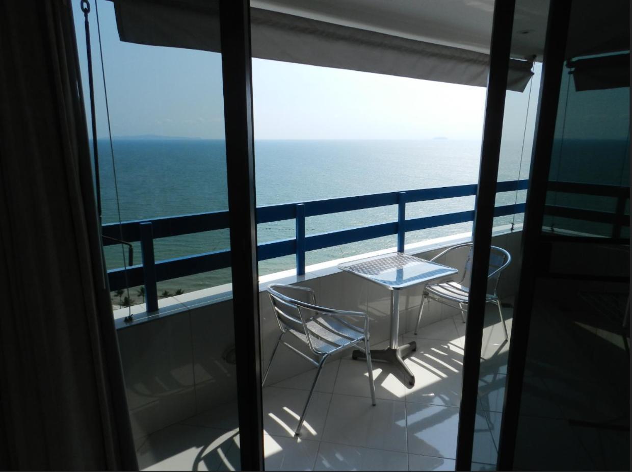 Jomtien Plaza Condotel Room photo