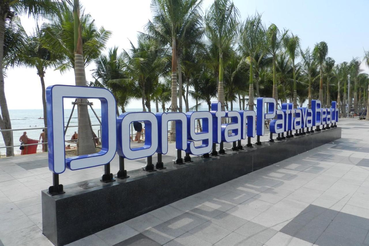 Jomtien Plaza Condotel Exterior photo